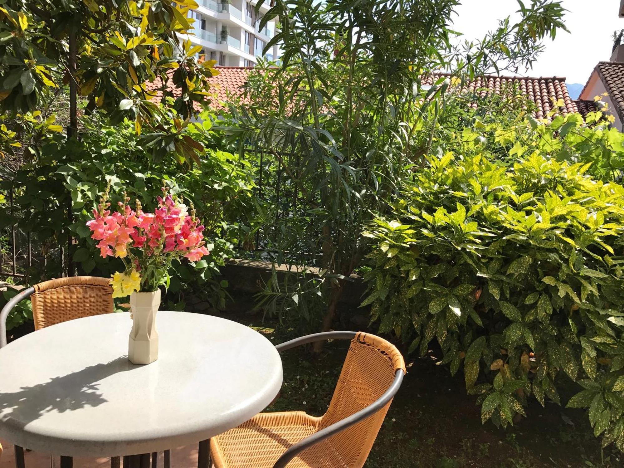 Apartments Luka Будва Екстериор снимка
