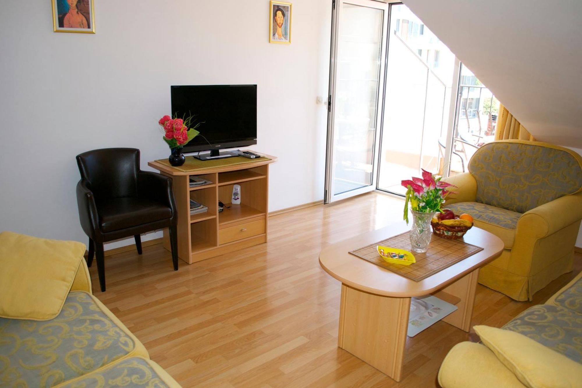 Apartments Luka Будва Екстериор снимка