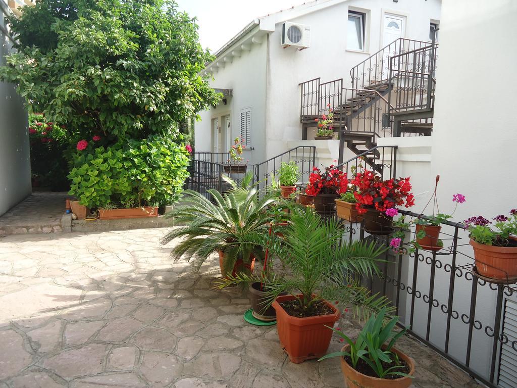 Apartments Luka Будва Екстериор снимка