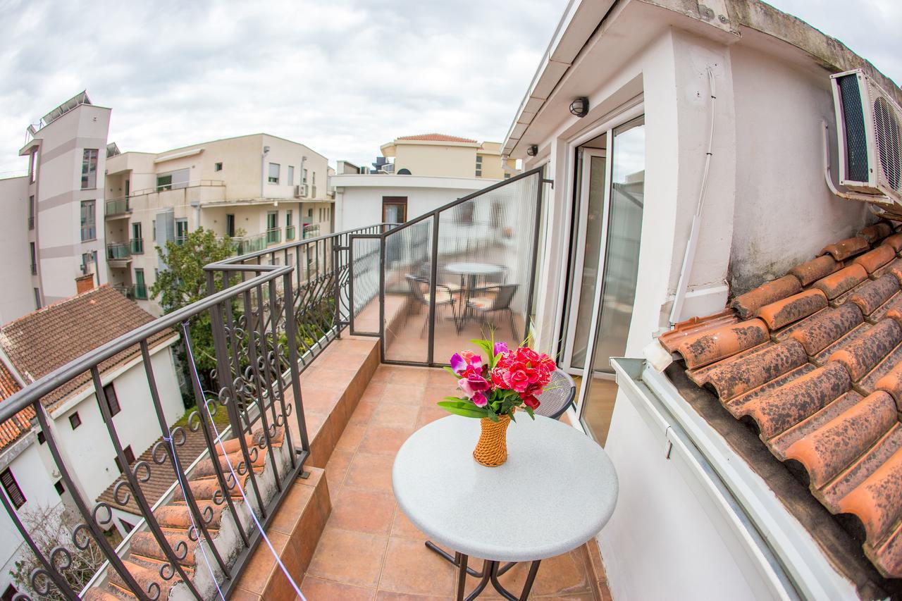 Apartments Luka Будва Екстериор снимка
